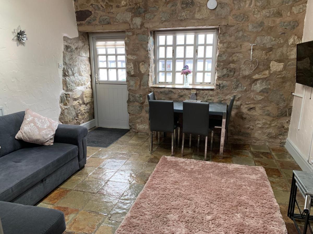 Dwylig Isa Holiday Cottages Rhuddlan Eksteriør bilde