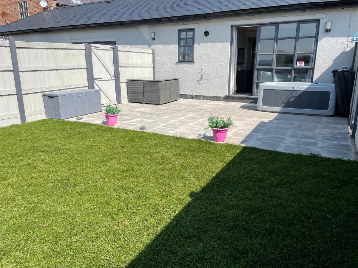 Dwylig Isa Holiday Cottages Rhuddlan Eksteriør bilde
