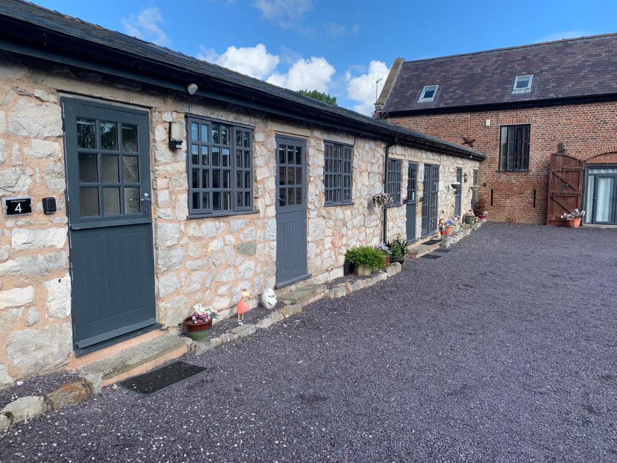 Dwylig Isa Holiday Cottages Rhuddlan Eksteriør bilde